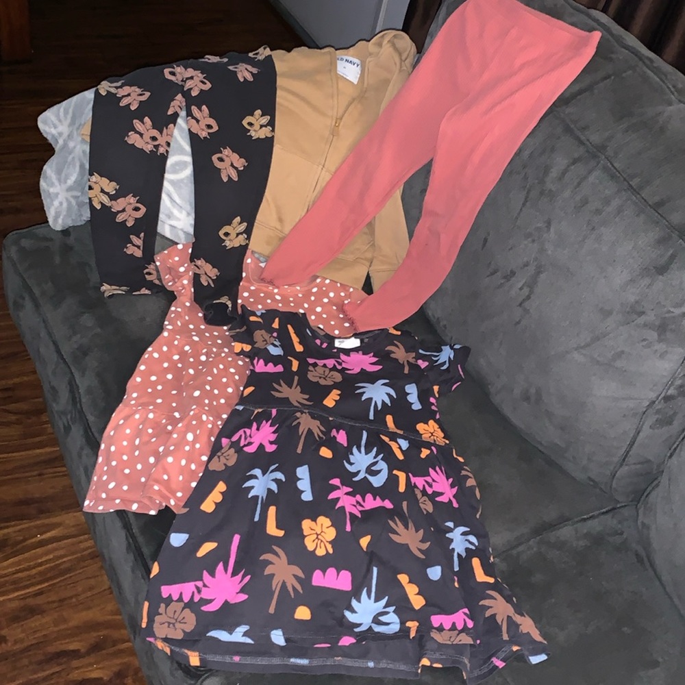 Girl’s Clothing Neutral Bundle Size 4